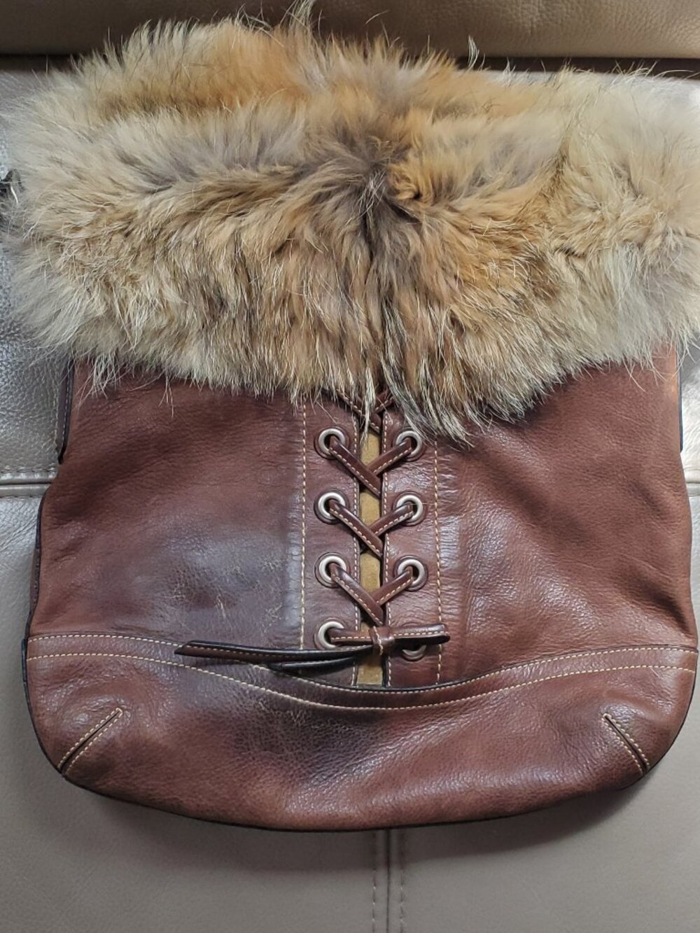 RARE Vintage 2004 Coach Limited Edition Coyote Fur & Laced Leather Hobo #1426 - Picture 2 of 16